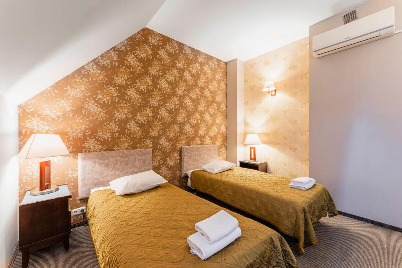 Hotel Pod Kasztanami 루블린 외부 사진