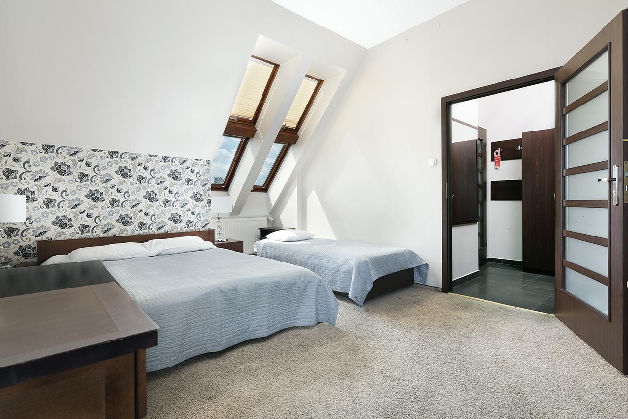 Hotel Pod Kasztanami 루블린 외부 사진